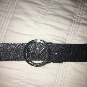 Michael Kors Black/Silver Reversible Belt